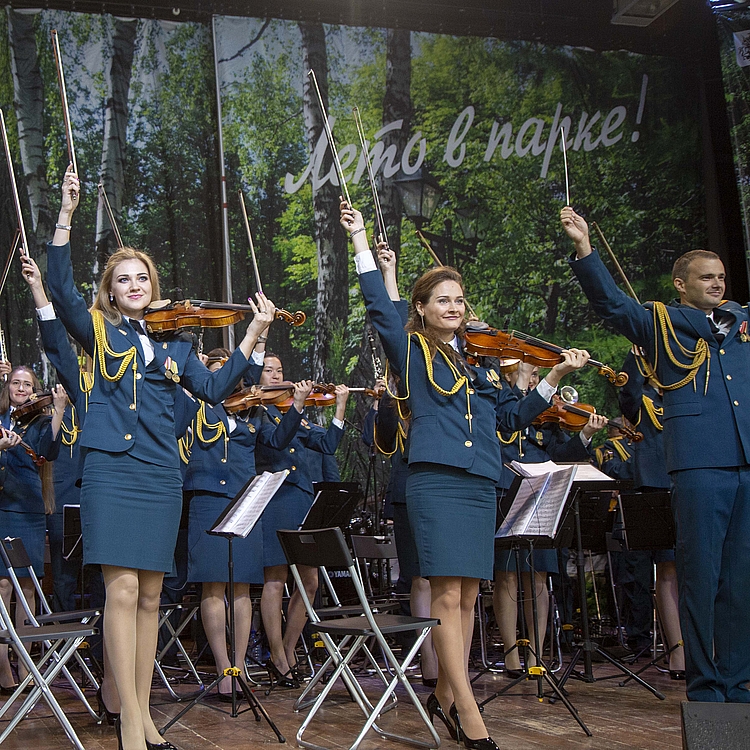 Выступление военного оркестра в рамках проекта 